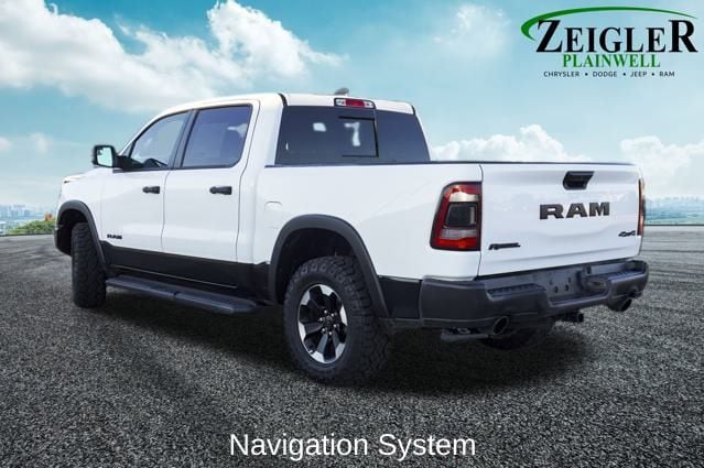 2023 RAM 1500 - Image 2