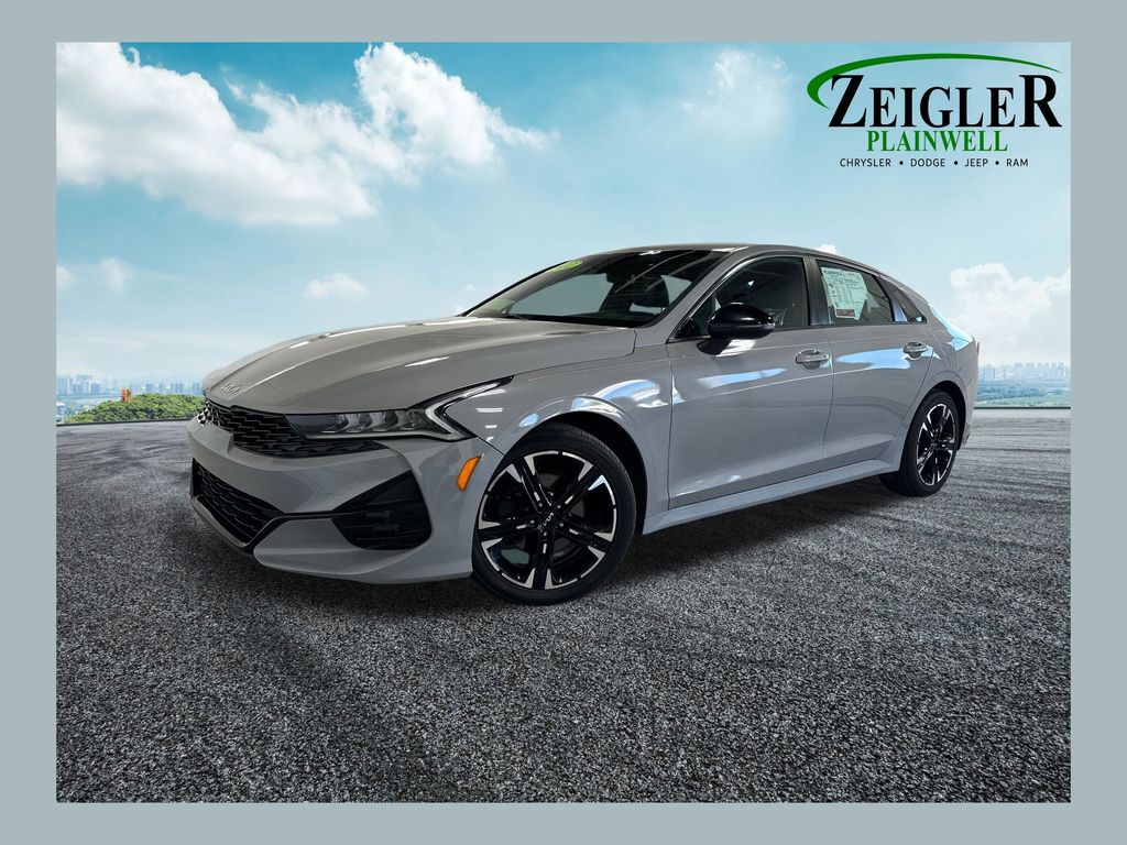 2022 Kia K5