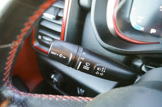 2023 RAM 1500 - Image 21