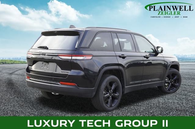 2023 Jeep Grand Cherokee Limited Black High photo 2