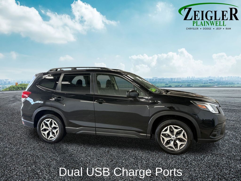 2024 SUBARU FORESTER - Image 11