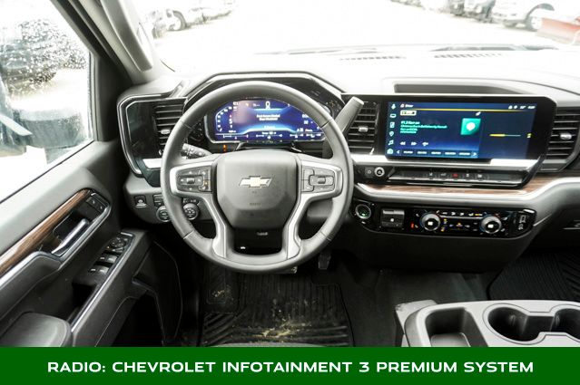 2025 CHEVROLET SILVERADO HD - Image 8