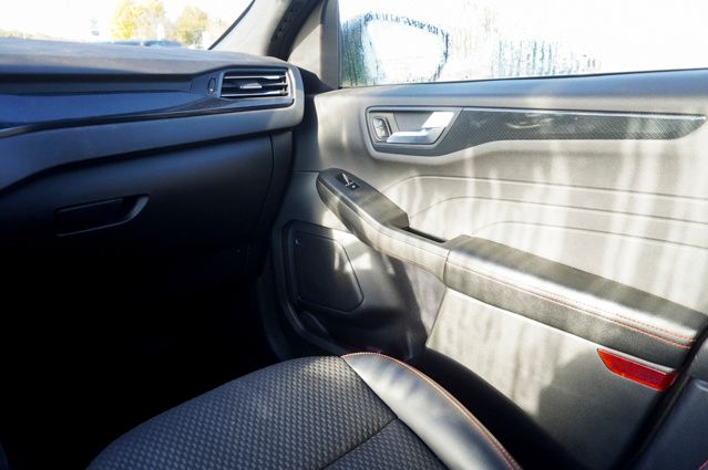 2023 FORD ESCAPE - Image 26