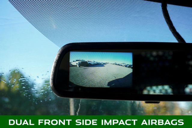 2024 GMC SAVANA - Image 11