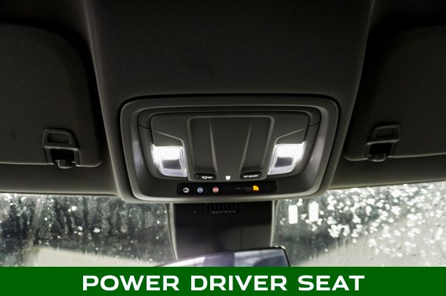 2022 CHEVROLET SILVERADO - Image 22