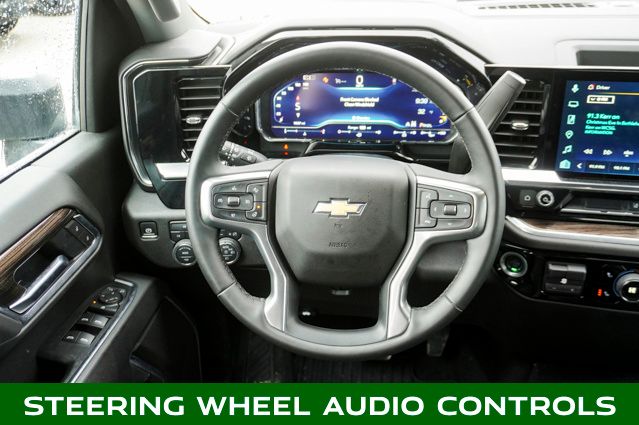 2025 CHEVROLET SILVERADO HD - Image 9