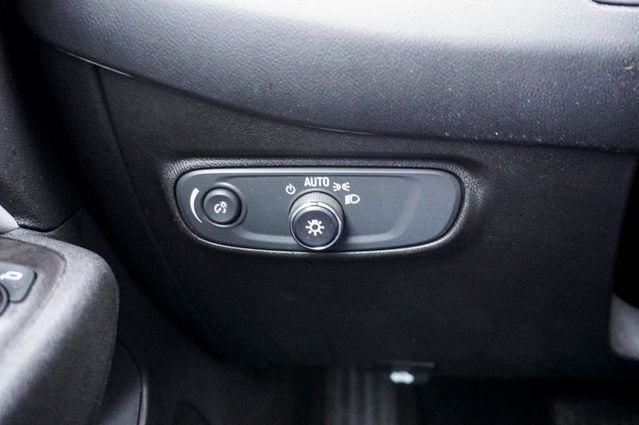 2022 CHEVROLET EQUINOX - Image 25