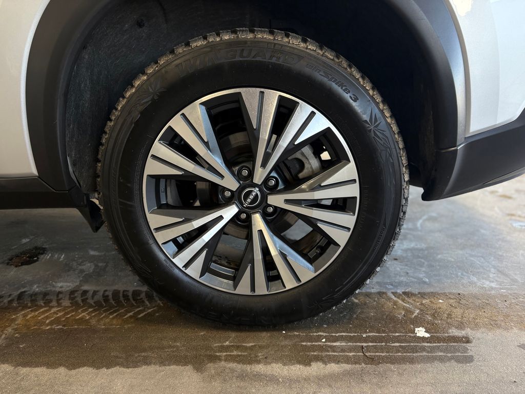 2022 NISSAN ROGUE - Image 31