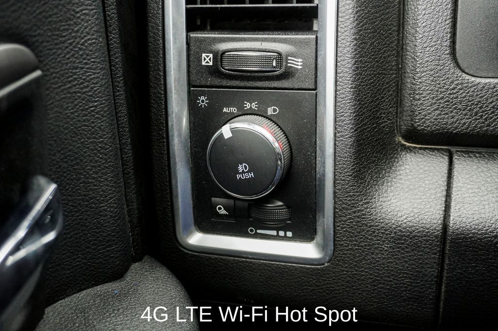 2022 RAM 1500 - Image 21