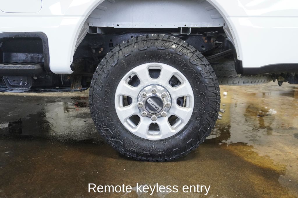 2023 FORD F-250 - Image 5