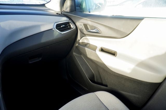 2023 CHEVROLET EQUINOX - Image 28