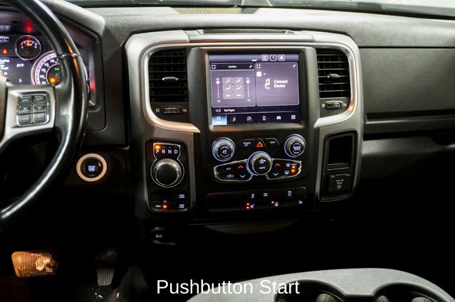 2022 RAM 1500 - Image 9