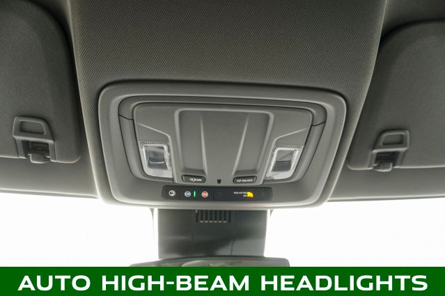 2025 CHEVROLET SILVERADO - Image 24