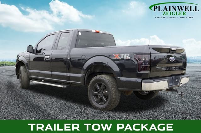 2020 Ford F-150 XLT photo 2