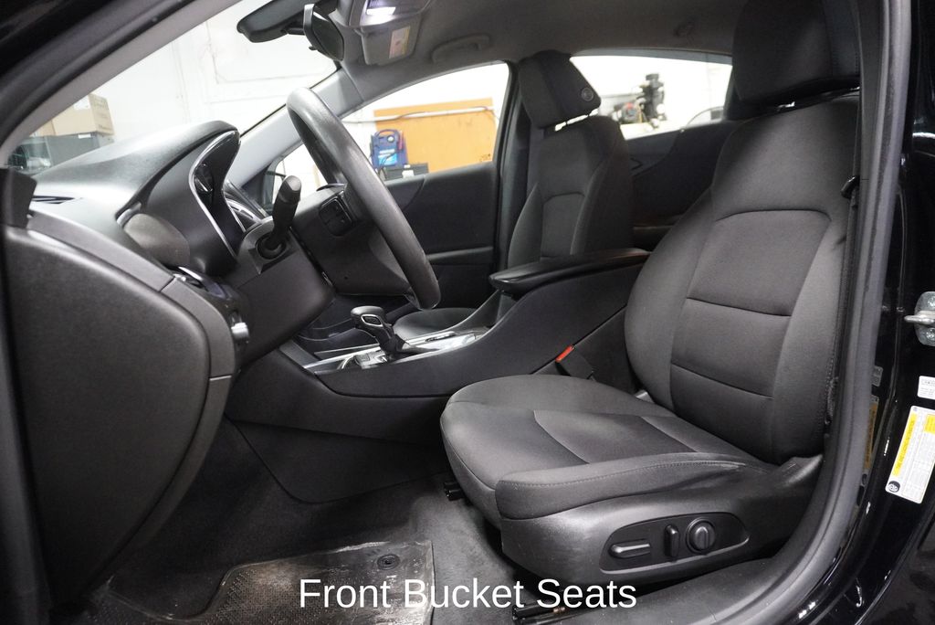 2021 CHEVROLET MALIBU - Image 12