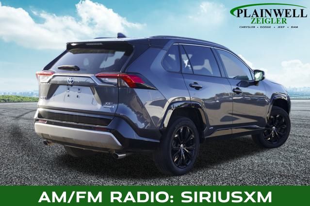 2023 Toyota RAV4 Hybrid XSE photo 3