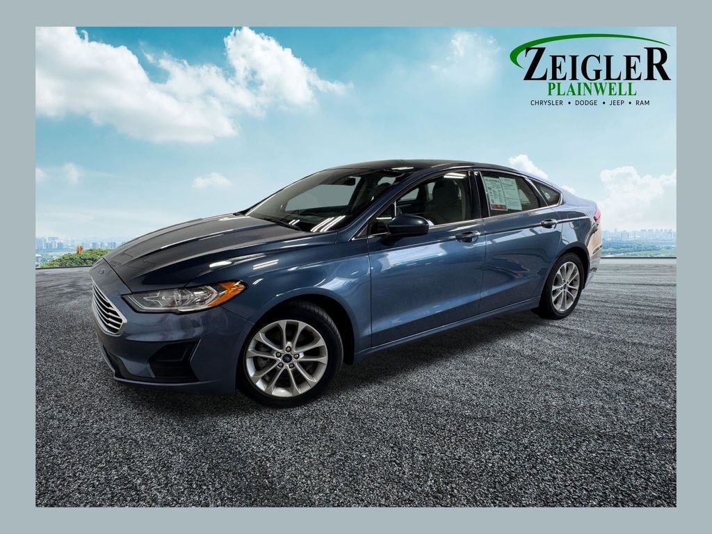 Used 2019 Ford Fusion SE Sedan