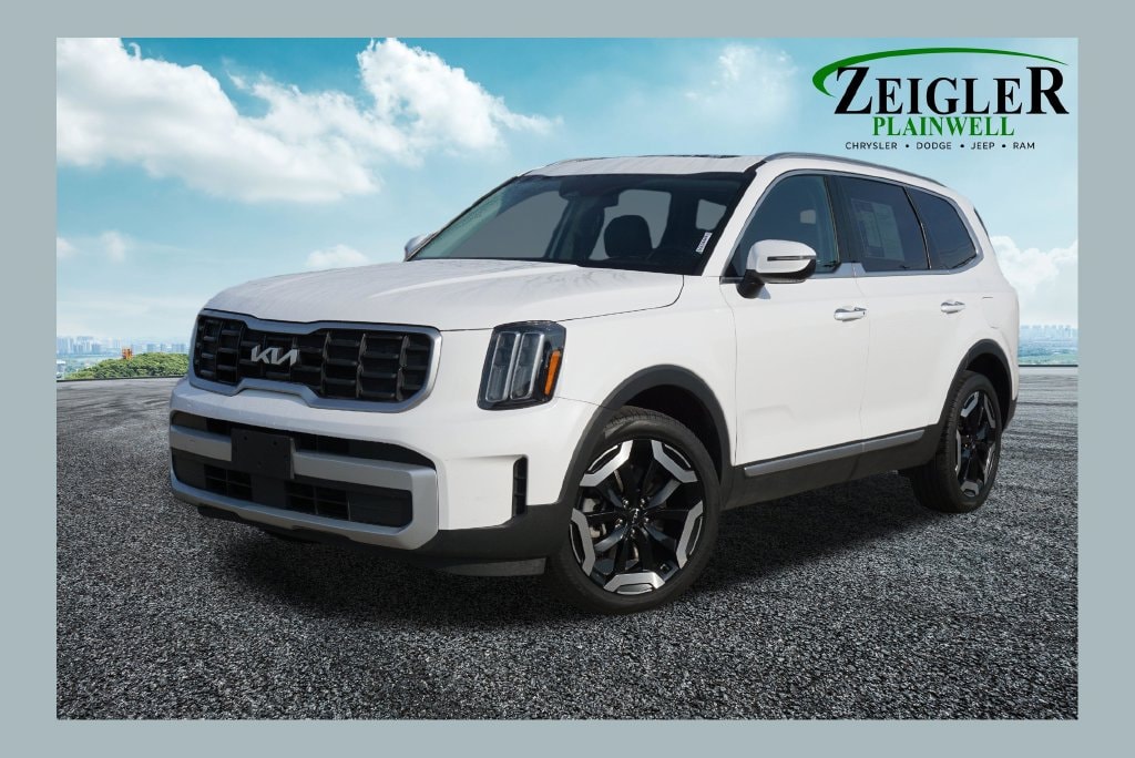 Used 2025 Kia Telluride S SUV