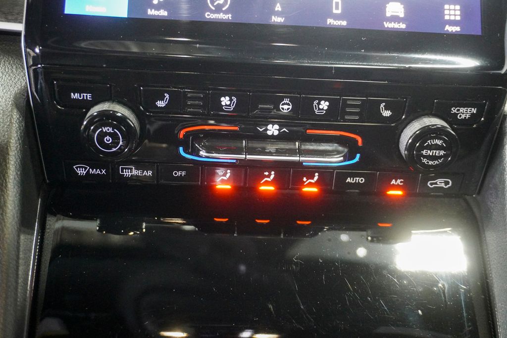 2024 JEEP GRAND CHEROKEE - Image 22