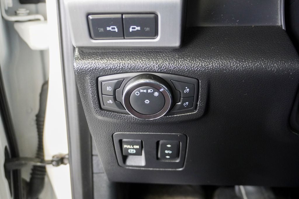 2019 FORD F-150 - Image 30