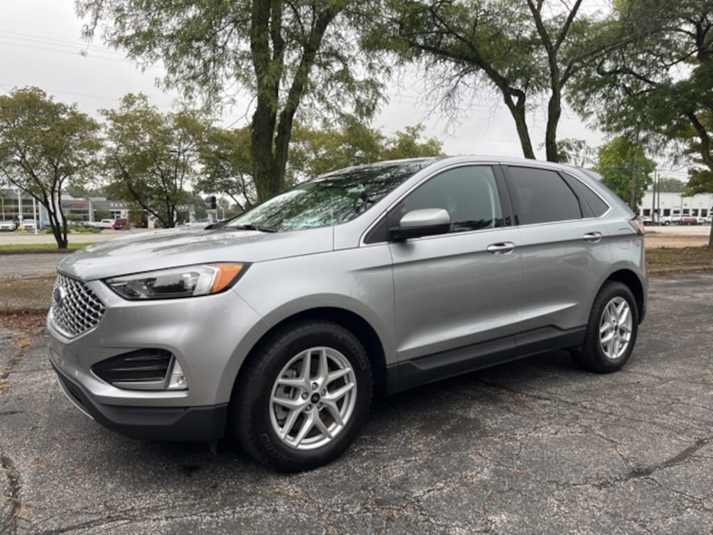 Used 2023 Ford Edge  SUV