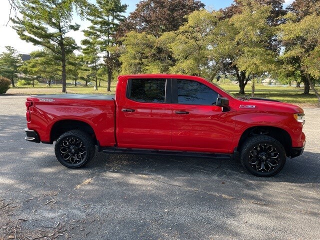 2022 Chevrolet Silverado 1500 LT Trail Boss photo 2