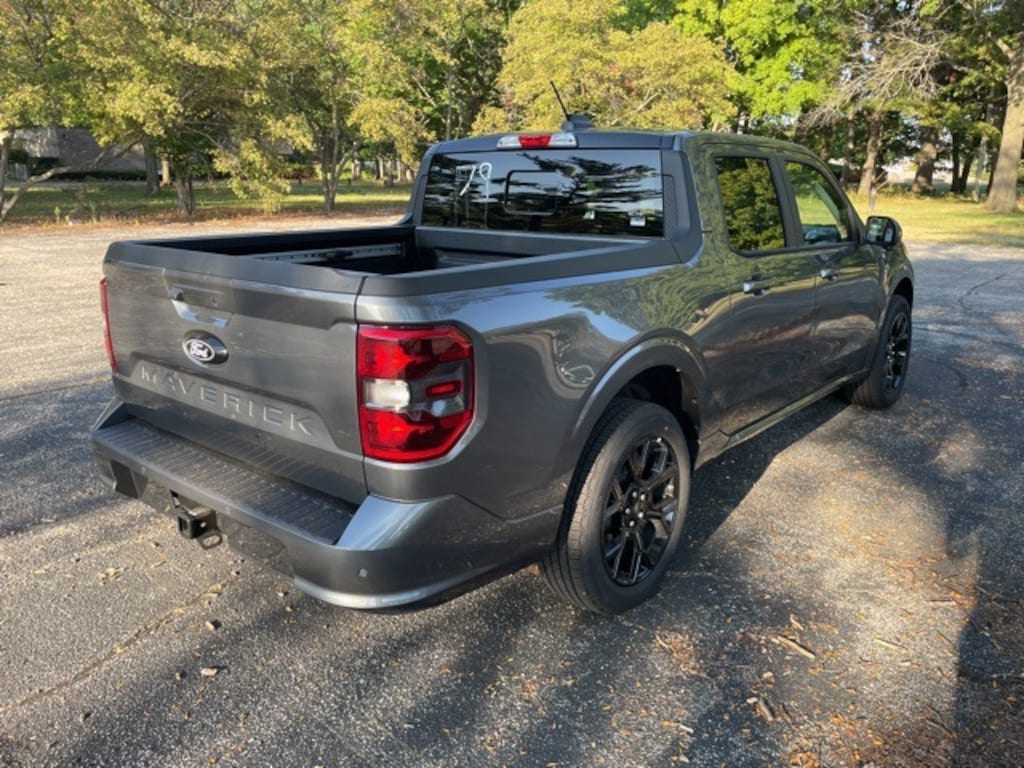 New 2025 Ford Maverick Lobo High Truck SuperCrew