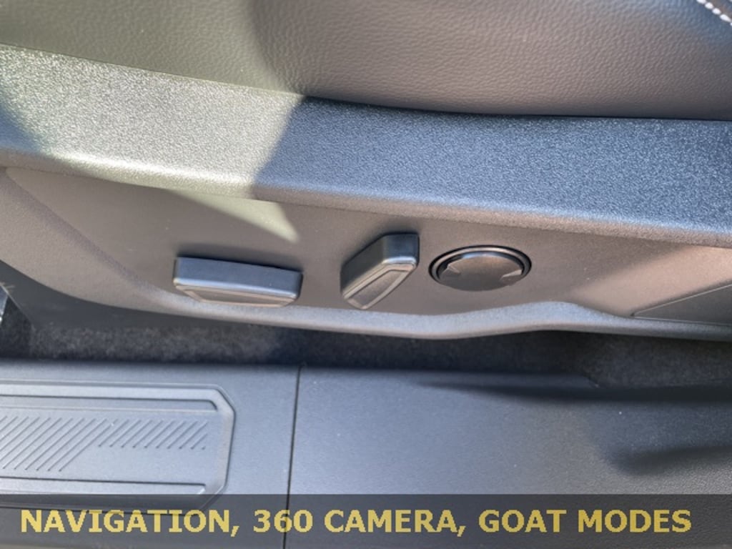 New 2025 Ford Bronco Outer Banks SUV