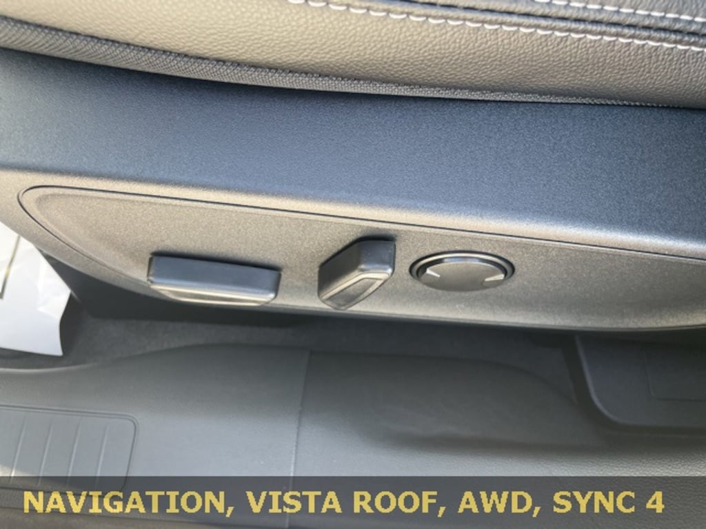 New 2026 Ford Escape Platinum SUV