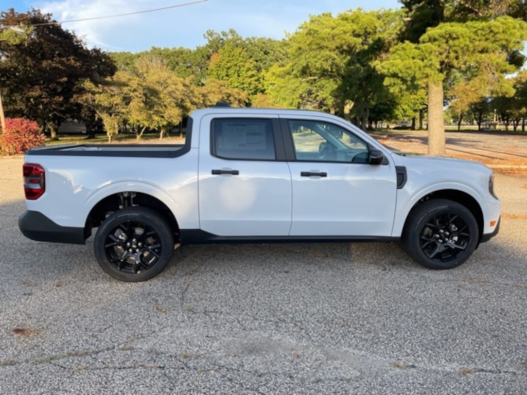 New 2025 Ford Maverick XLT Truck SuperCrew