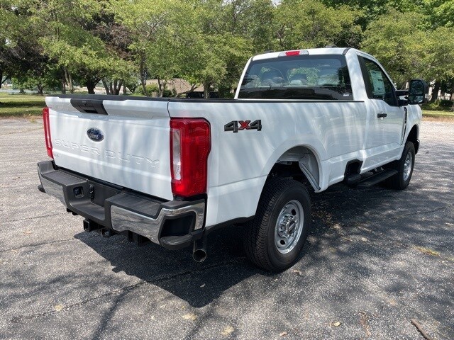 2025 Ford F-250 XL photo 4