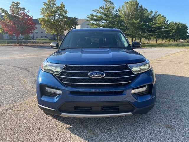 2022 Ford Explorer XLT photo 2