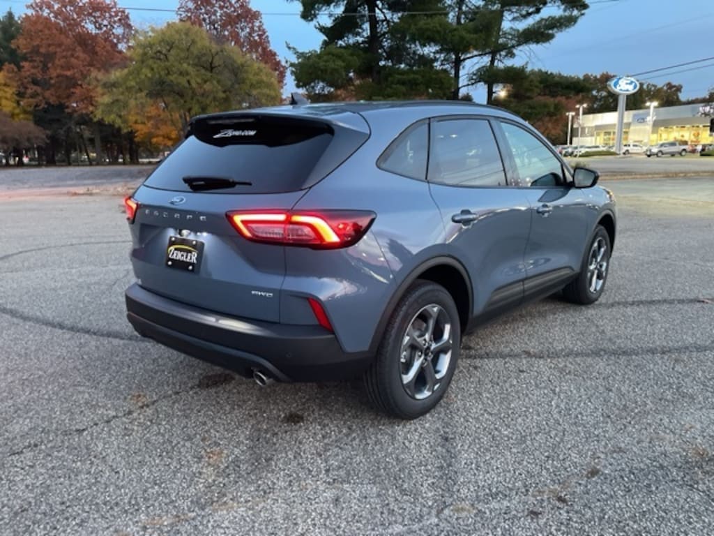 New 2026 Ford Escape ST-Line SUV