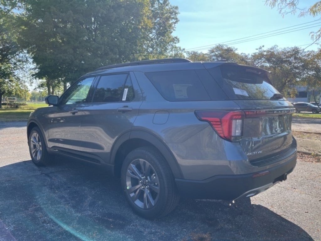 New 2026 Ford Explorer Active SUV