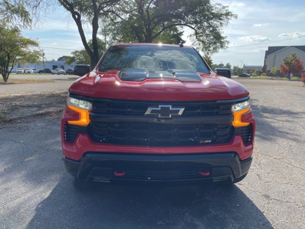 Used 2022 Chevrolet Silverado 1500 LT Trail Boss Truck Crew Cab
