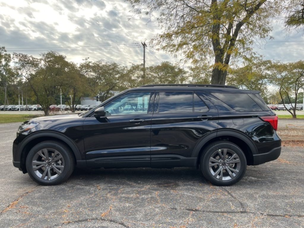 New 2026 Ford Explorer Active SUV