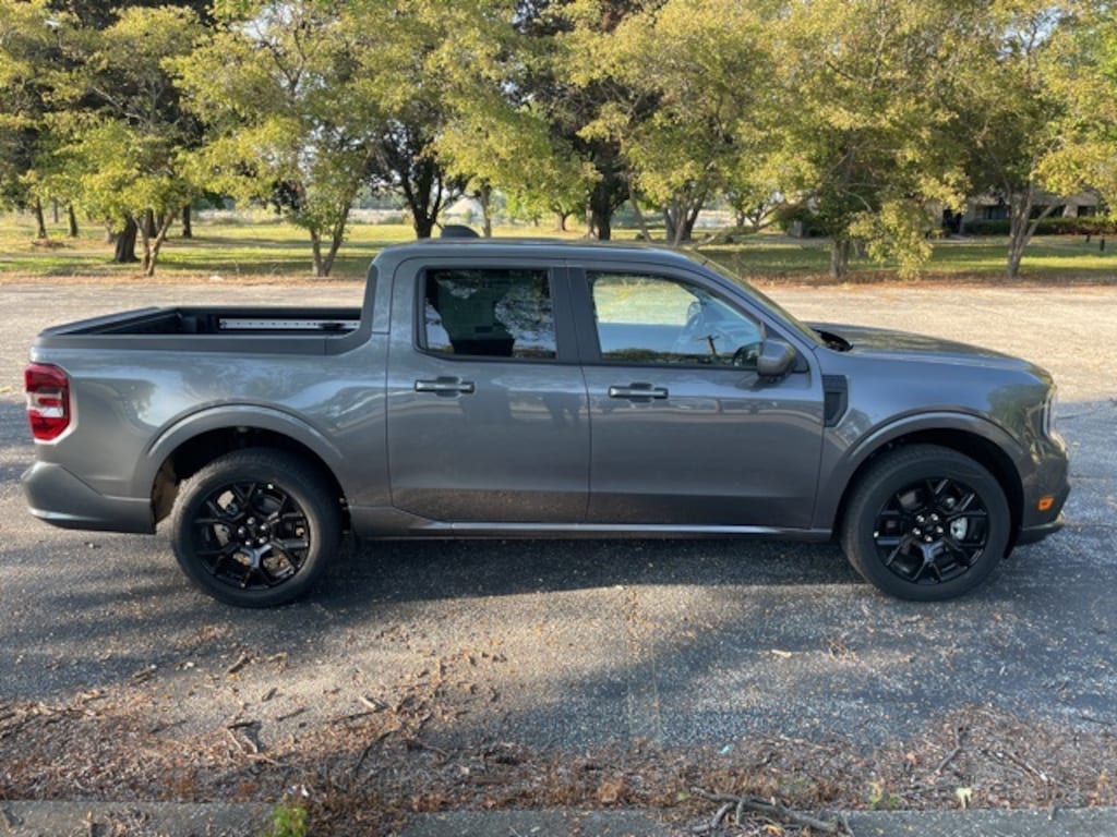 New 2025 Ford Maverick Lobo High Truck SuperCrew