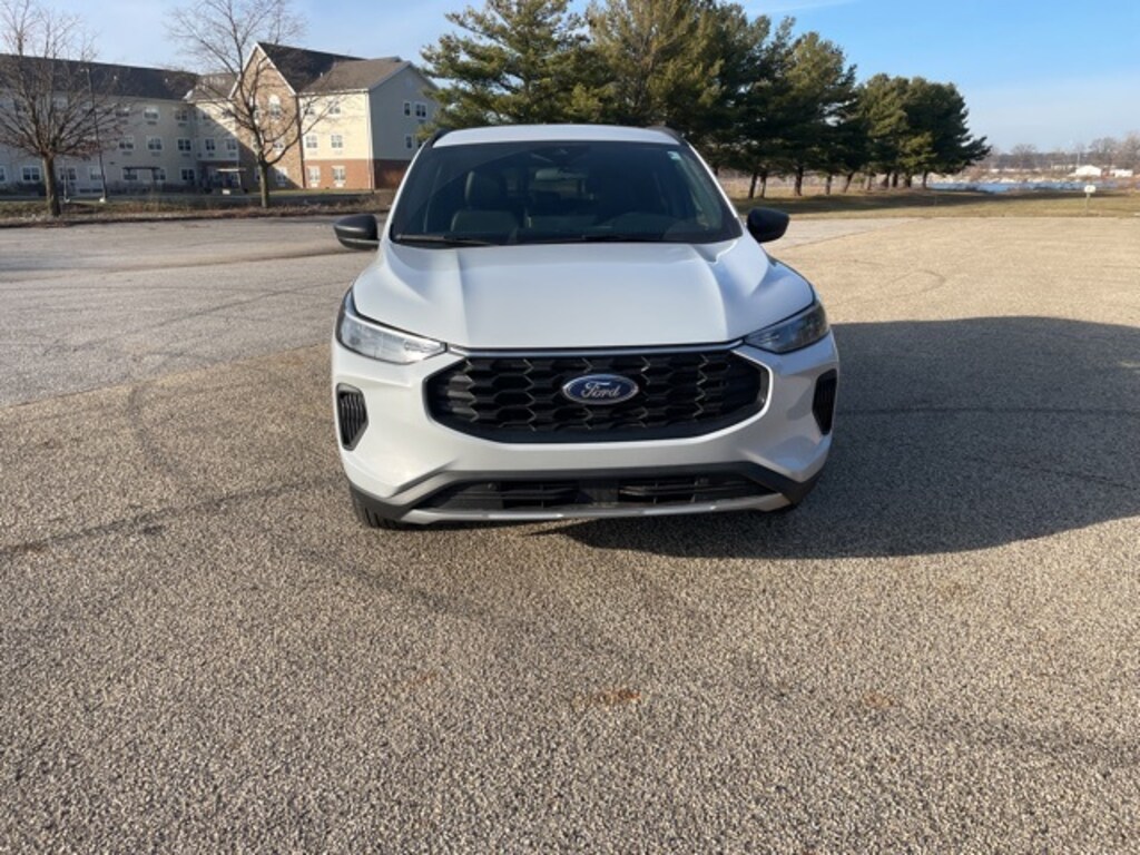 New 2026 Ford Escape ST-Line SUV
