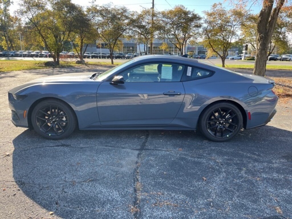 New 2026 Ford Mustang  Coupe