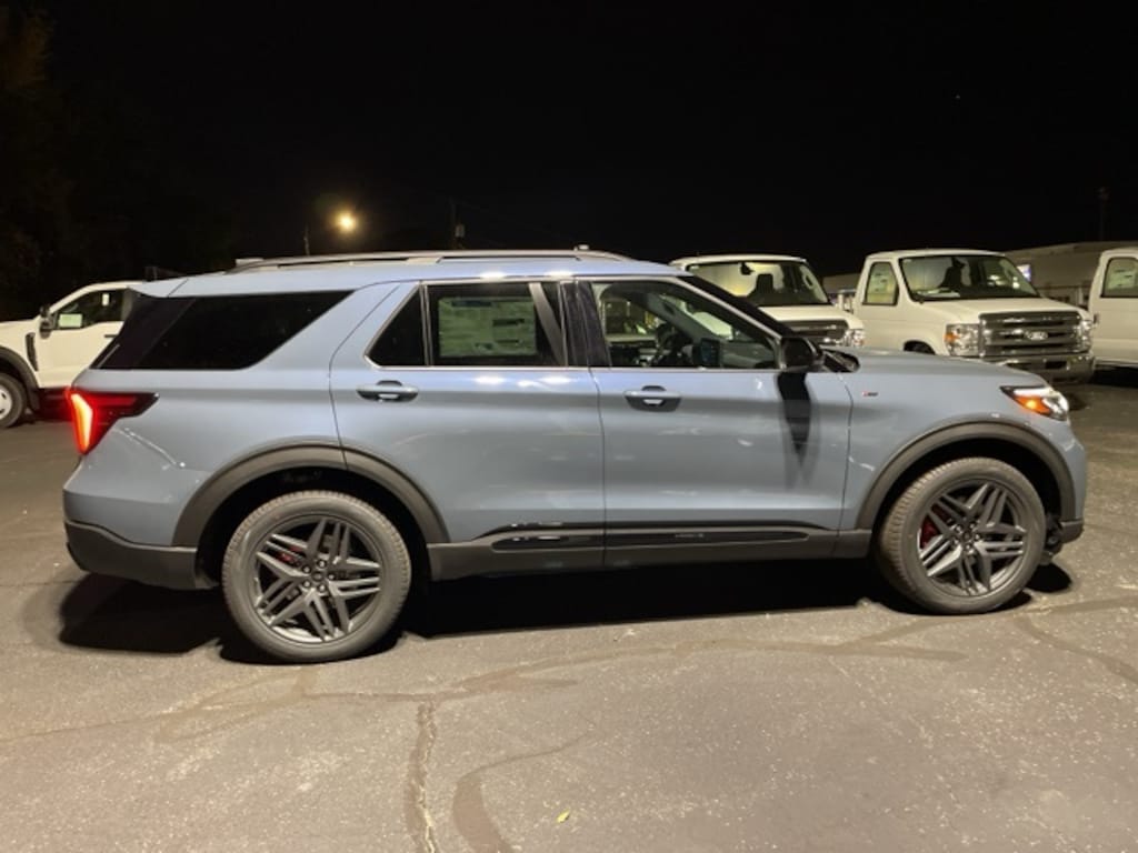 New 2026 Ford Explorer ST-Line SUV