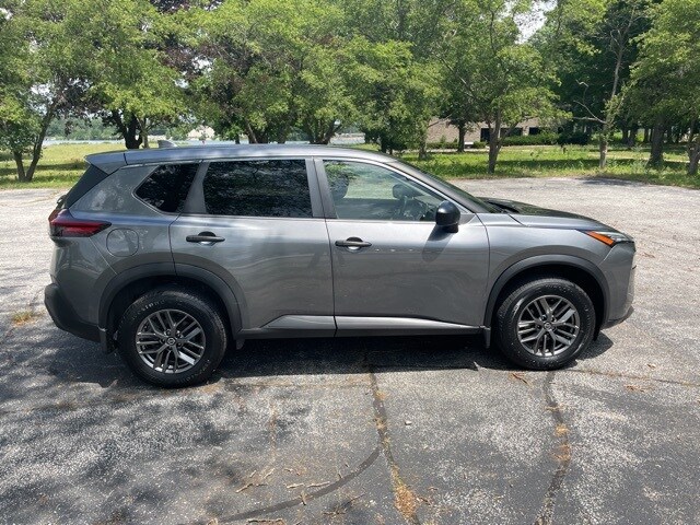 2021 Nissan Rogue S photo 3