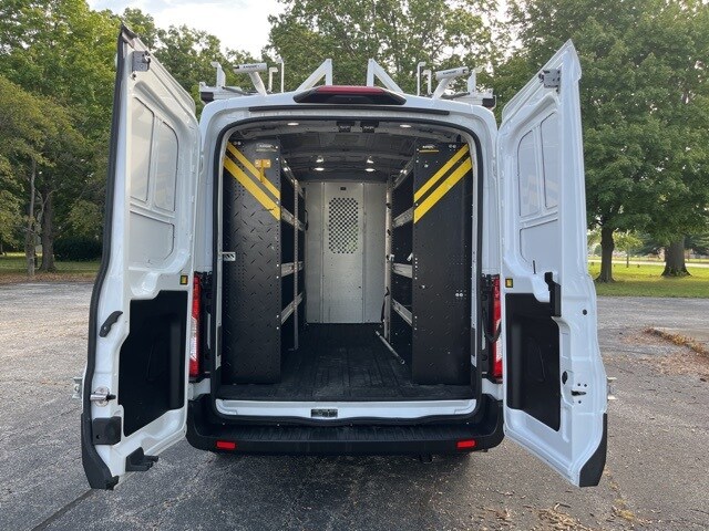 2023 Ford Transit photo 2