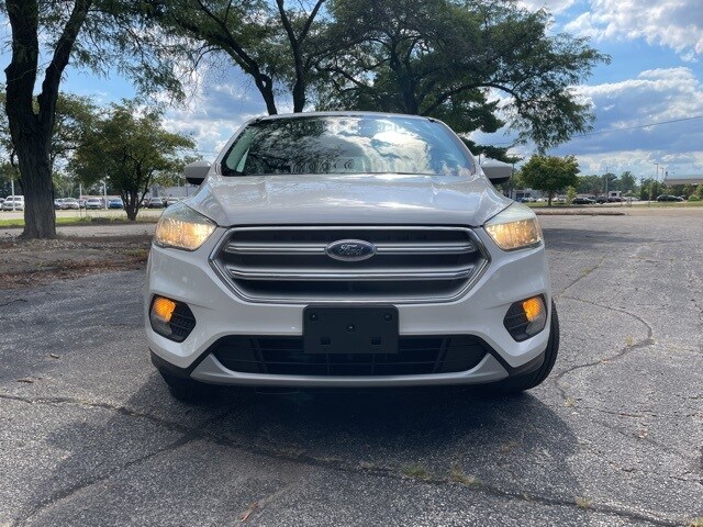 2017 Ford Escape SE photo 2