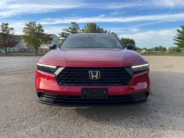 2024 Honda Accord Hybrid Sport photo 2