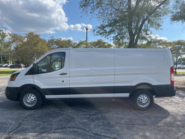 2025 Ford Transit photo 2