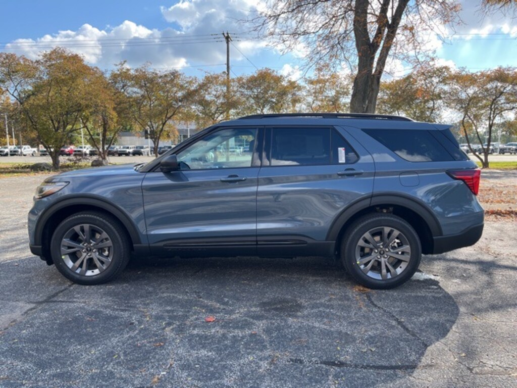 New 2026 Ford Explorer Active SUV