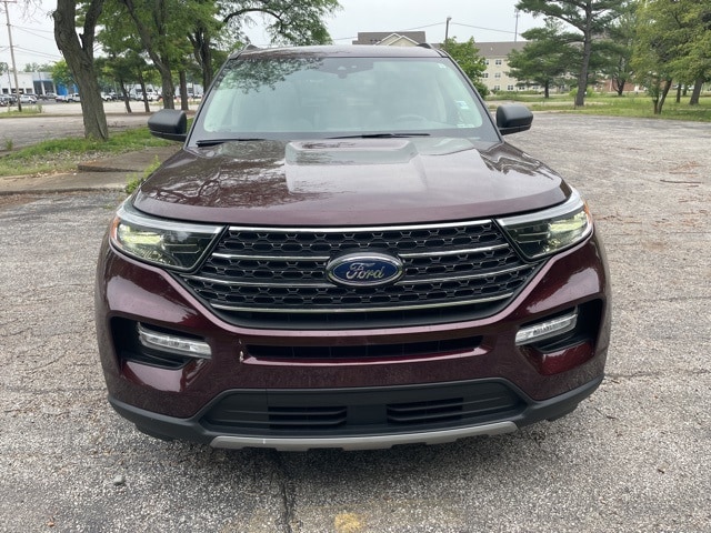Used 2022 Ford Explorer XLT with VIN 1FMSK8DH5NGB47944 for sale in Elkhart, IN