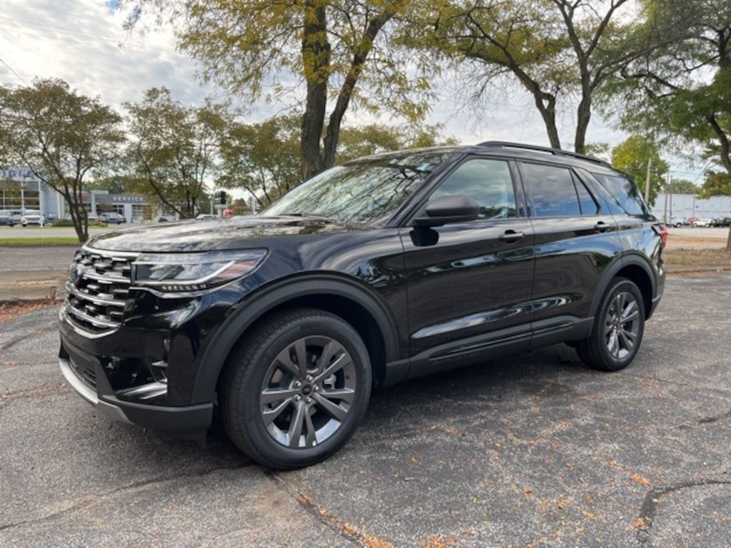 New 2026 Ford Explorer Active SUV