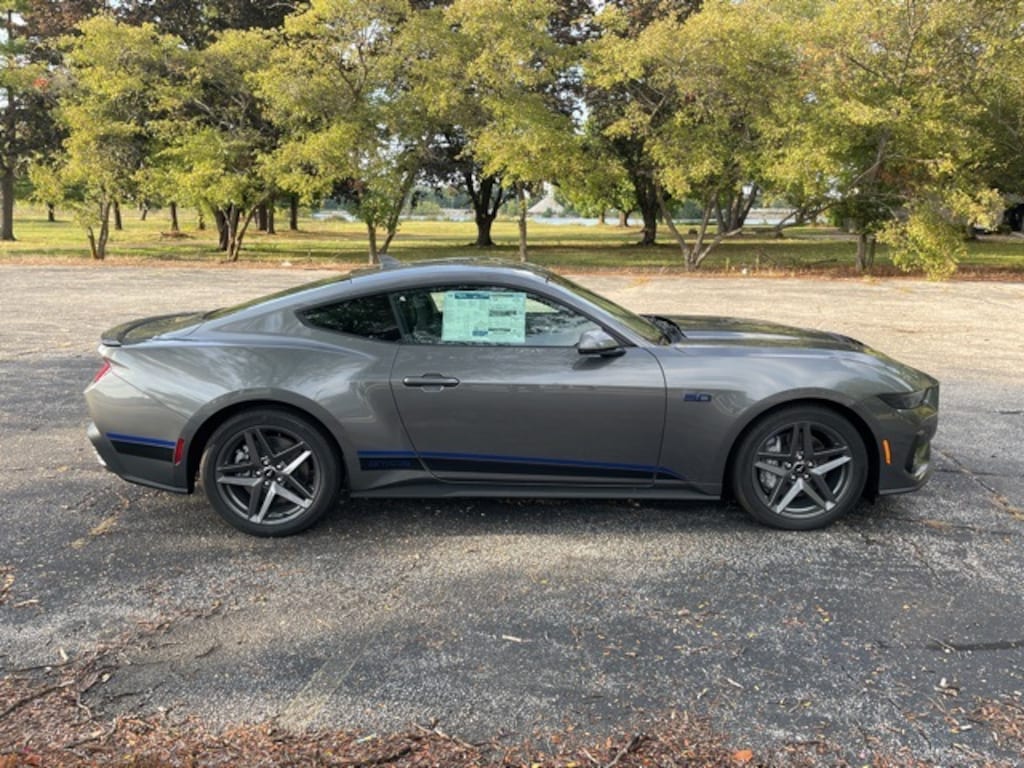 New 2025 Ford Mustang  Coupe