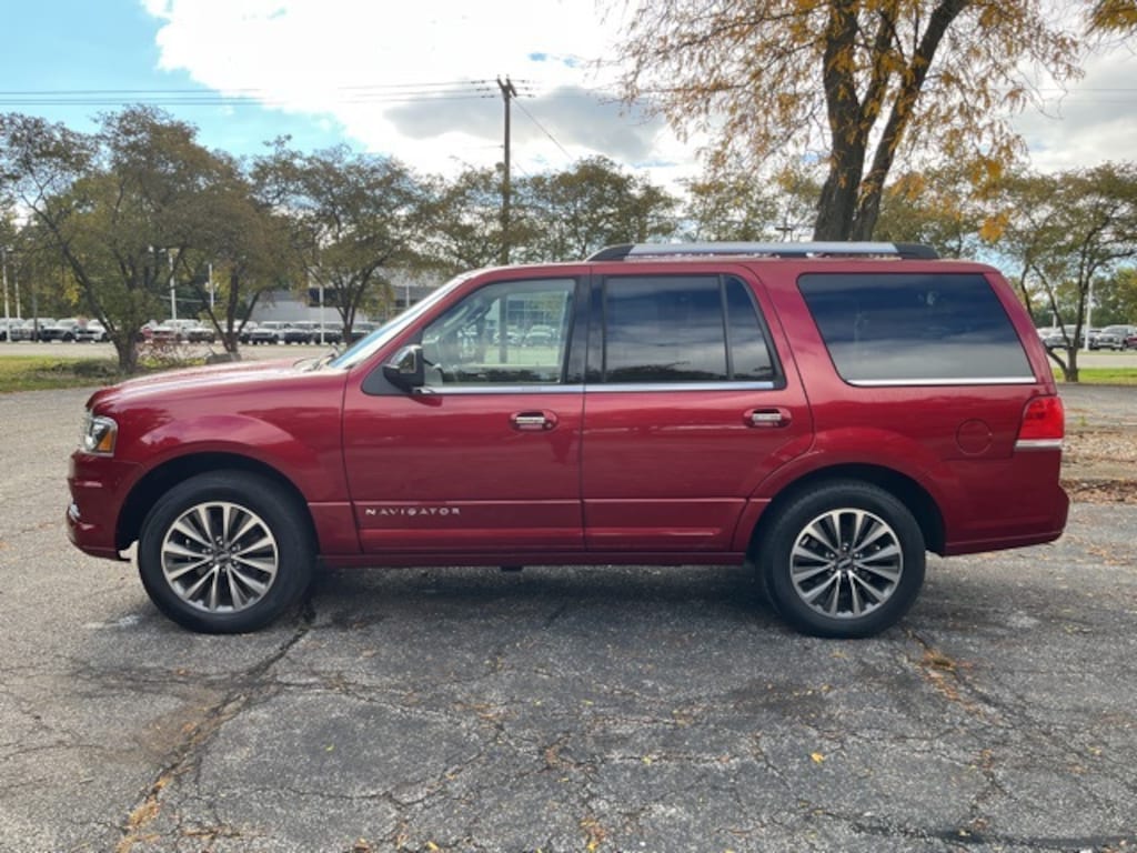 Used 2017 Lincoln Navigator Select SUV